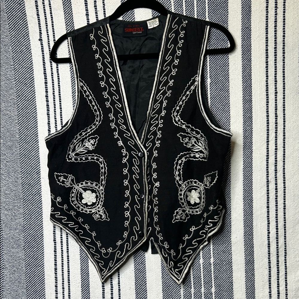 Vintage Embroidered Sunbelt Sportswear Vest